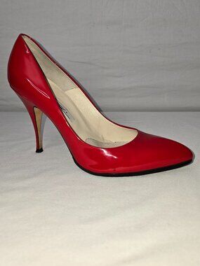 Brian Atwood Coral Red Patent Leather 4.25" Heel Pumps Size 40